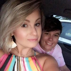 Meet your Posher, Crystal